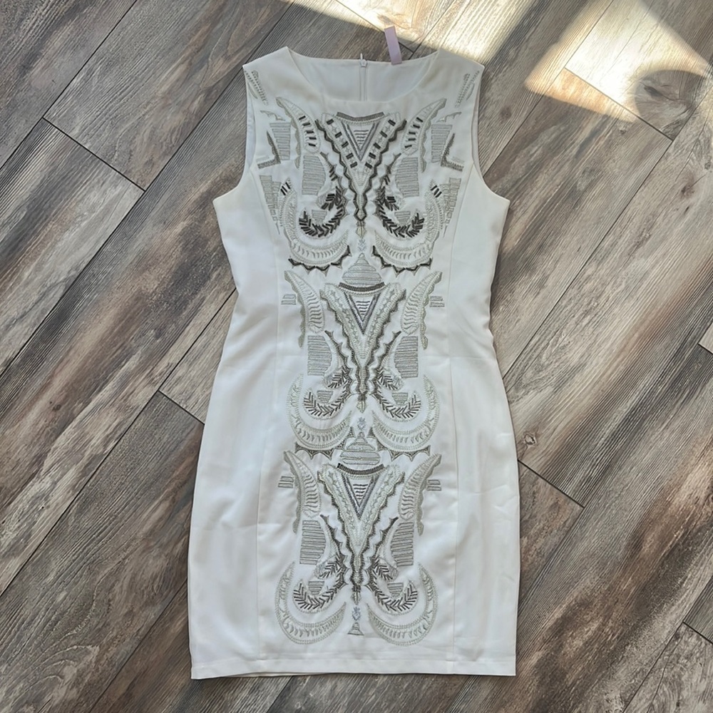 Alya • Dress